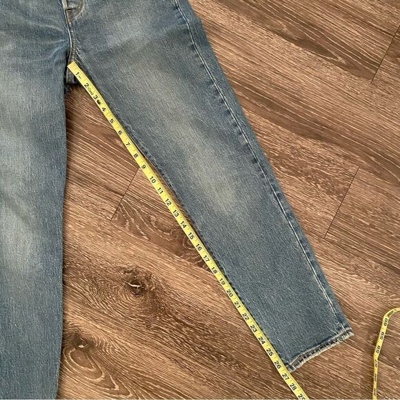 Levi’s wedgie   - Picture 8 of 9